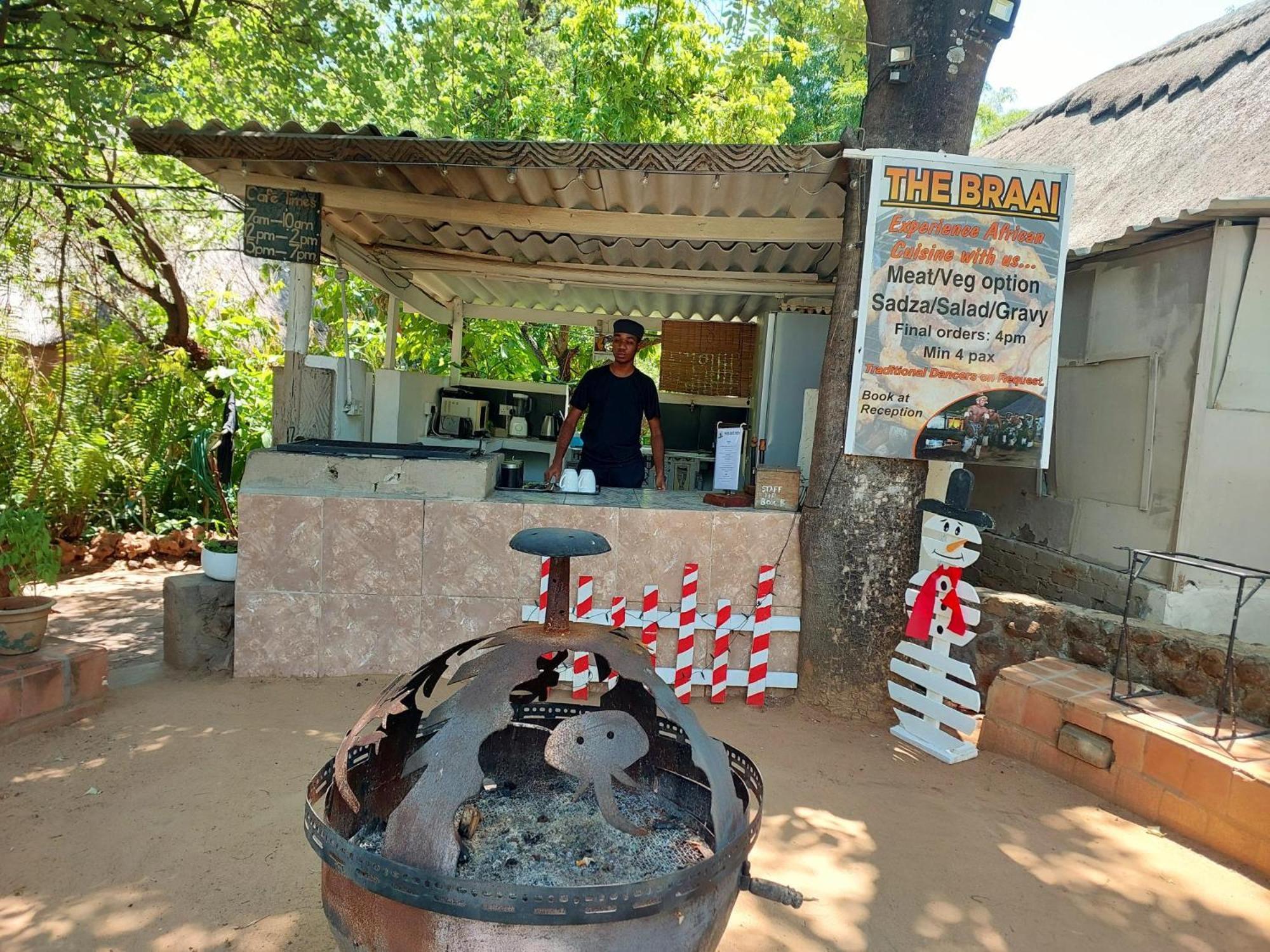 Victoria Falls Backpackers Lodge Екстер'єр фото